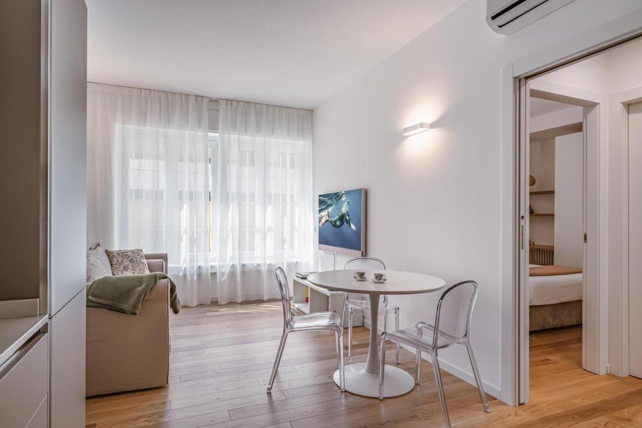 Milano Apartments S Agostino - Porta Genova Exterior photo