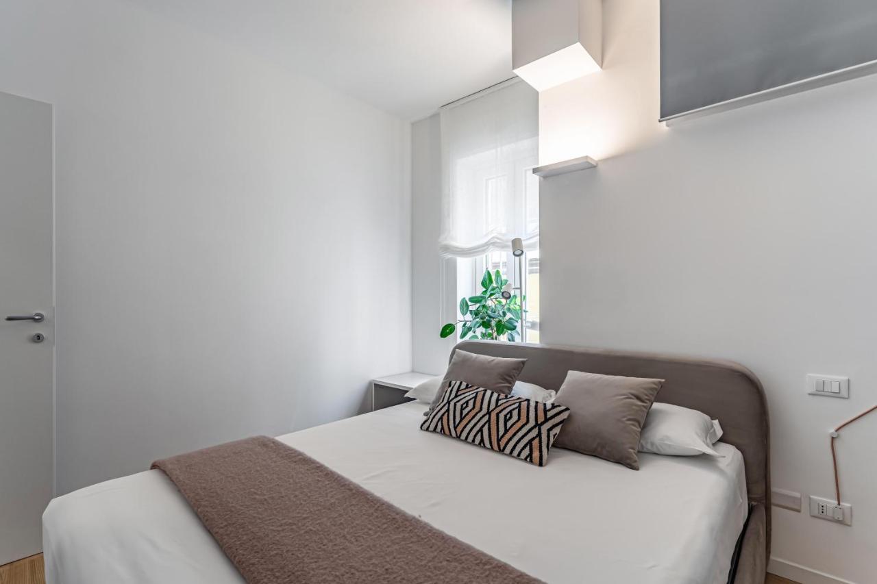 Milano Apartments S Agostino - Porta Genova Exterior photo