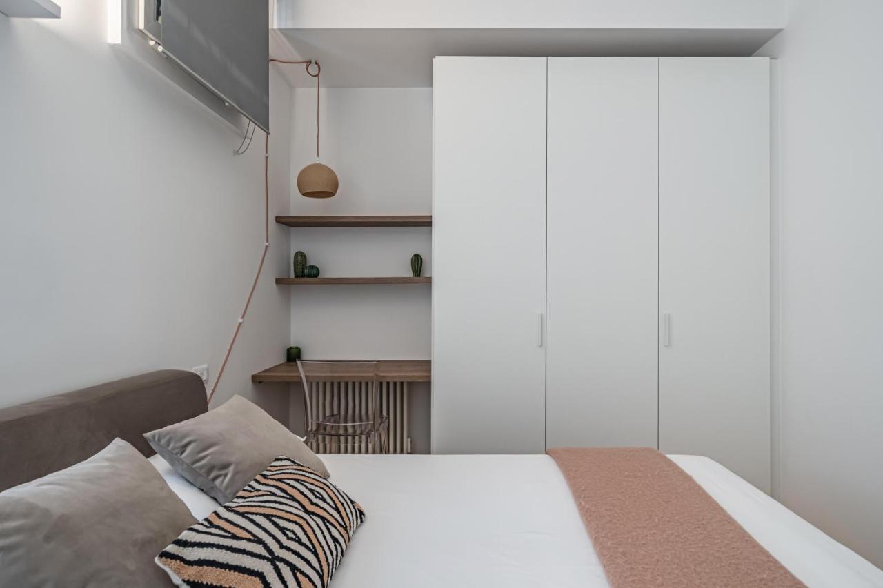 Milano Apartments S Agostino - Porta Genova Exterior photo