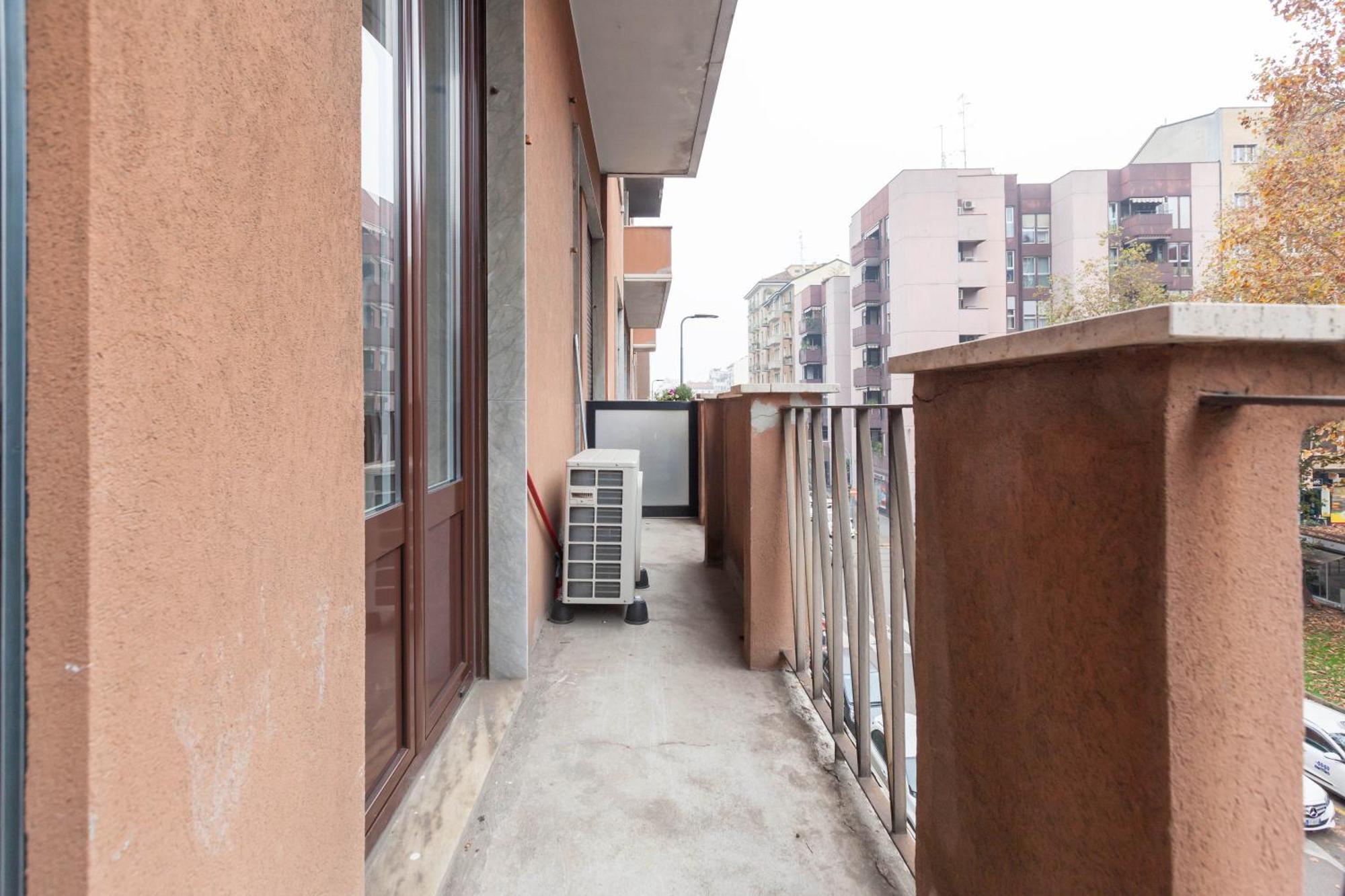 Milano Apartments S Agostino - Porta Genova Exterior photo
